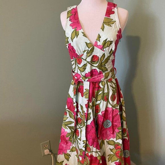 Retrolicious Poppy Floral Dress - Picture 1 of 6